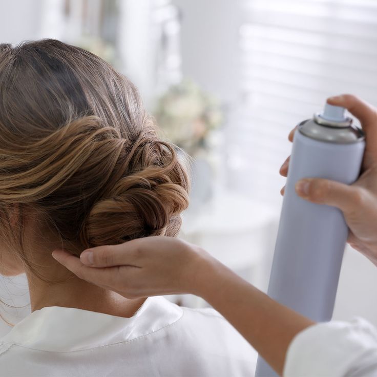 Mastering the Art of Fine Hair Styling with Lightweight Hair Spray